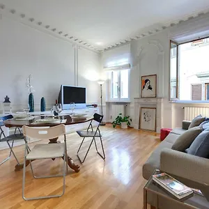 Apartment Finardi, Florence